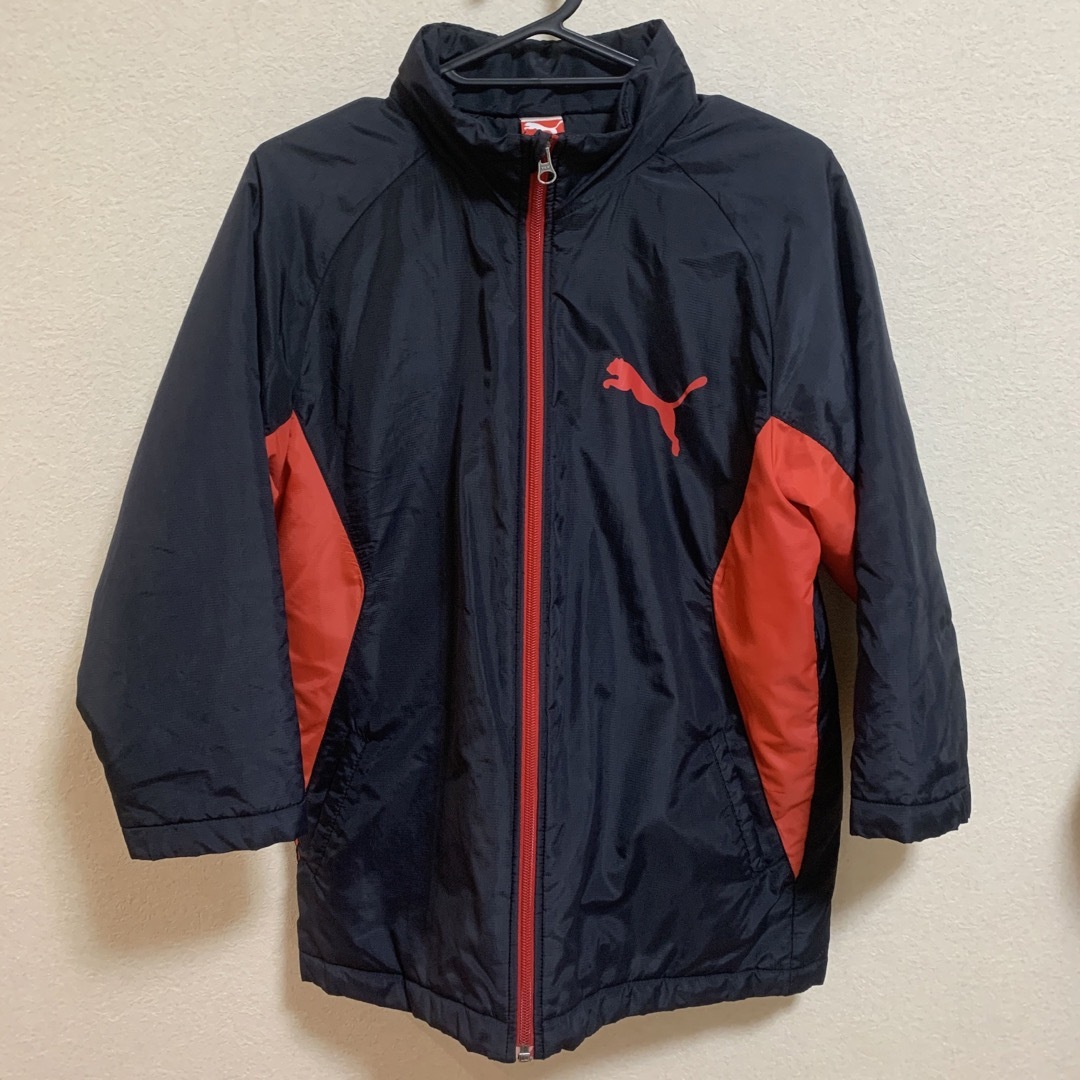 PUMA(プーマ)のプーマ　中綿アウター キッズ/ベビー/マタニティのキッズ服男の子用(90cm~)(ジャケット/上着)の商品写真