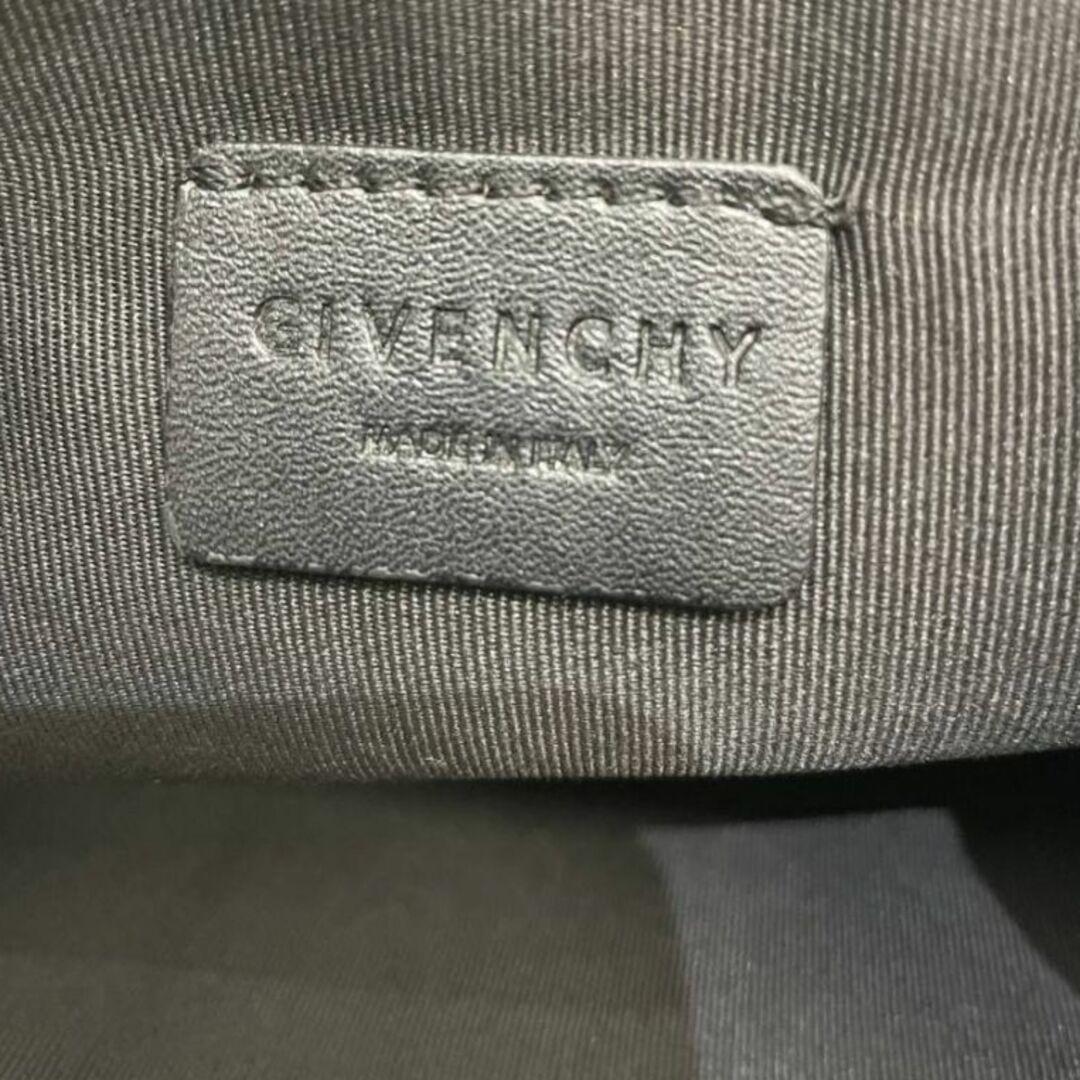 GIVENCHY(ジバンシィ)の中古GIVENCHYRICCARDOTISCIdisneybambiBAG レディースのバッグ(クラッチバッグ)の商品写真