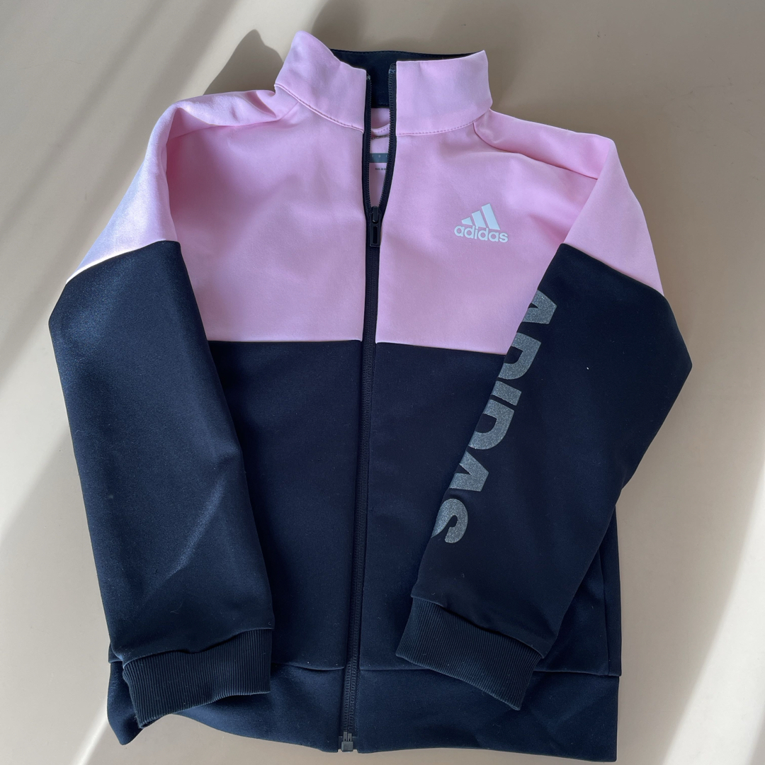 adidas(アディダス)のadidas ジャージ上　130cm キッズ/ベビー/マタニティのキッズ服女の子用(90cm~)(ジャケット/上着)の商品写真