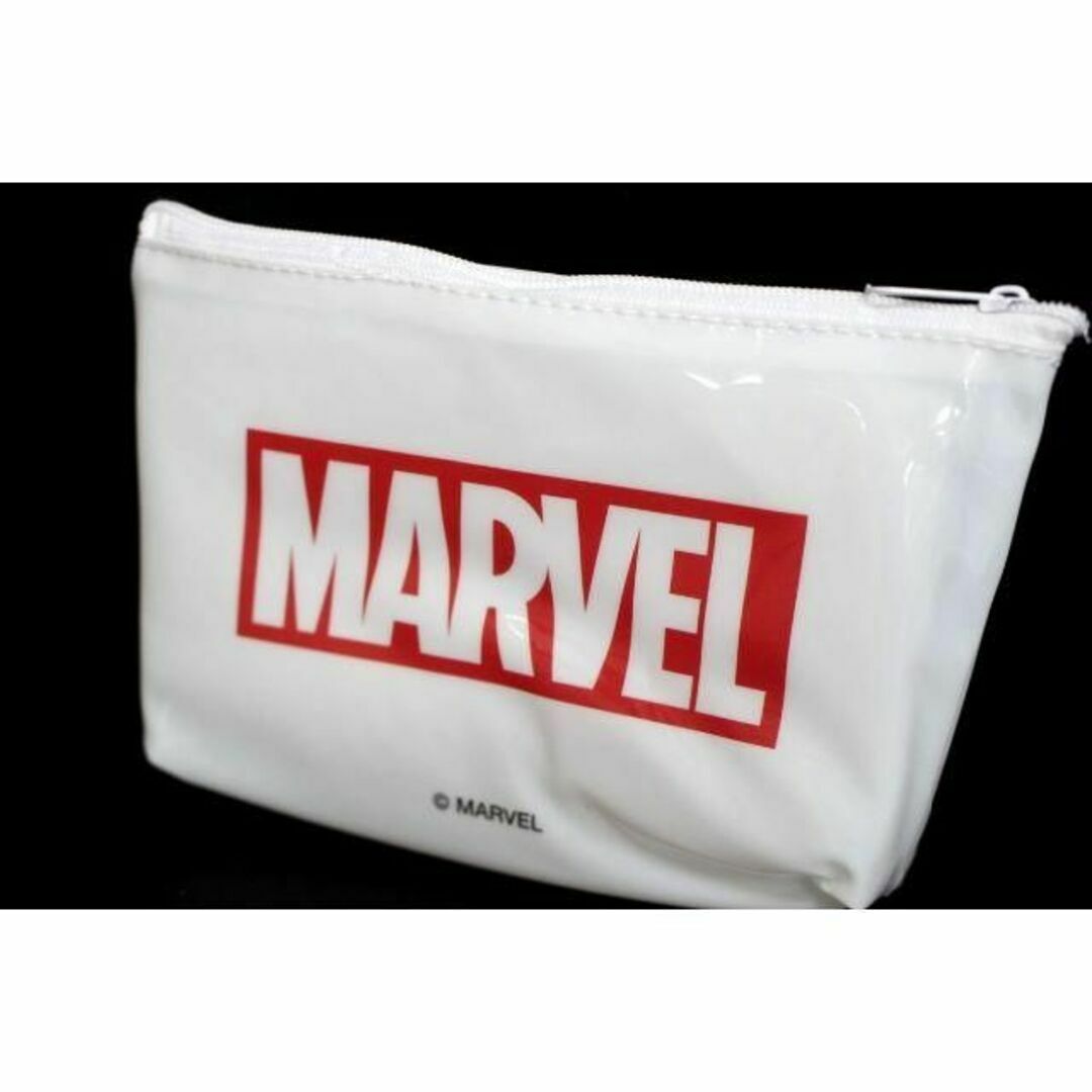 MARVEL(マーベル)の(新品)MARVEL　ポーチ＆トートバック　セット　 レディースのバッグ(トートバッグ)の商品写真