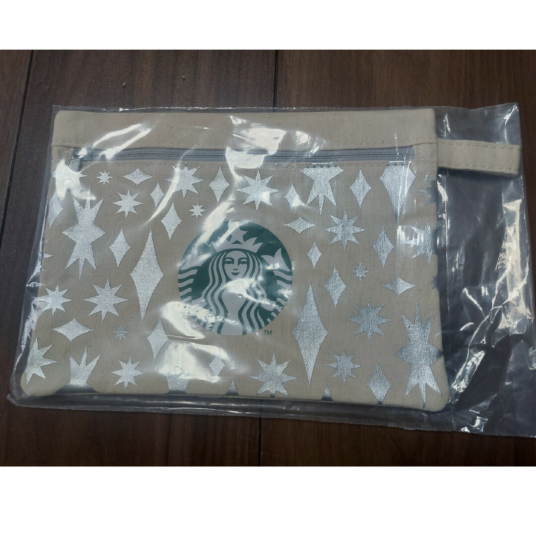 Starbucks Coffee(スターバックスコーヒー)の未使用⭐スターバックス⭐ホリデーポーチ　2020 エンタメ/ホビーのコレクション(ノベルティグッズ)の商品写真