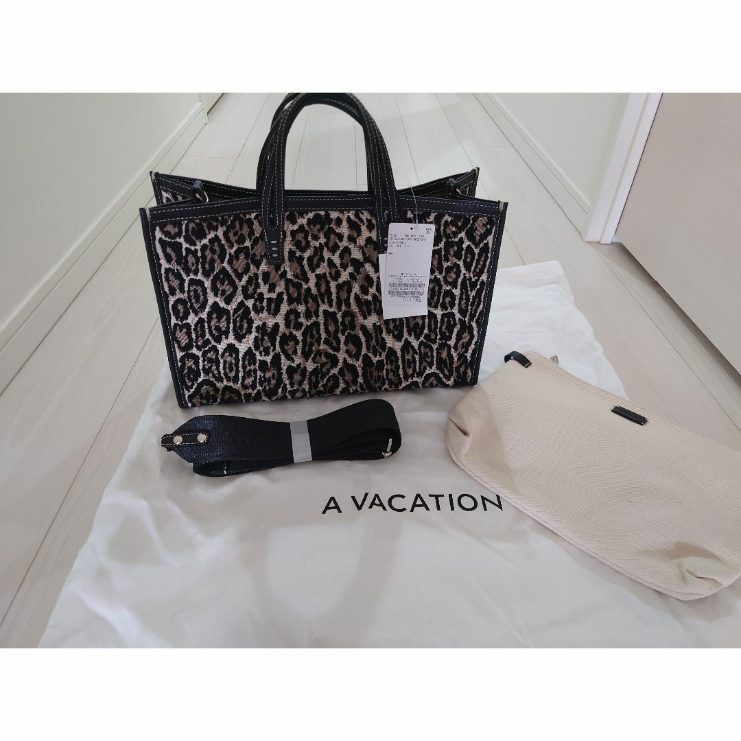 A VACATION トートバッグバッグ