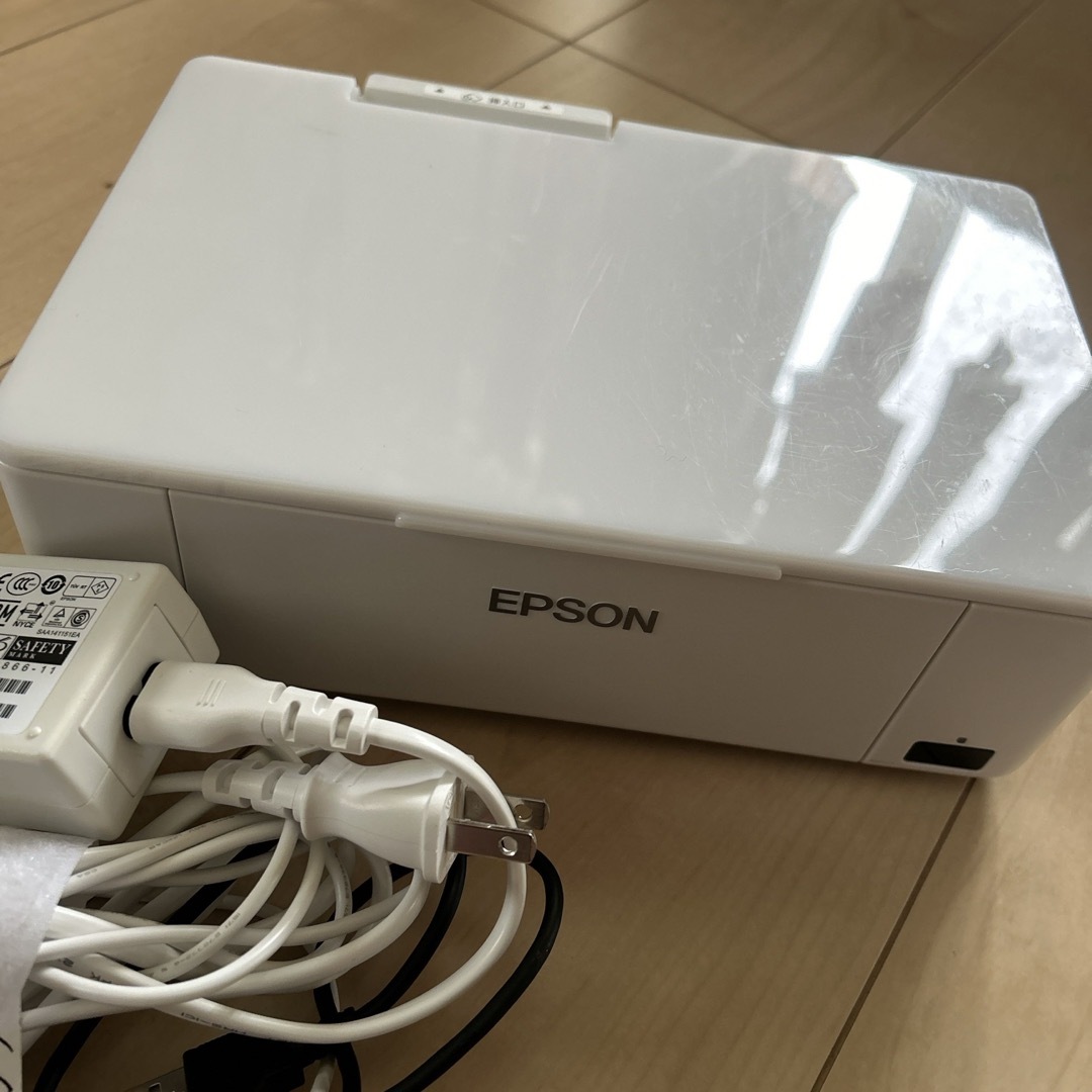 らら様専用　EPSON PF-71ハガキ用プリンター スマホ/家電/カメラのPC/タブレット(PC周辺機器)の商品写真