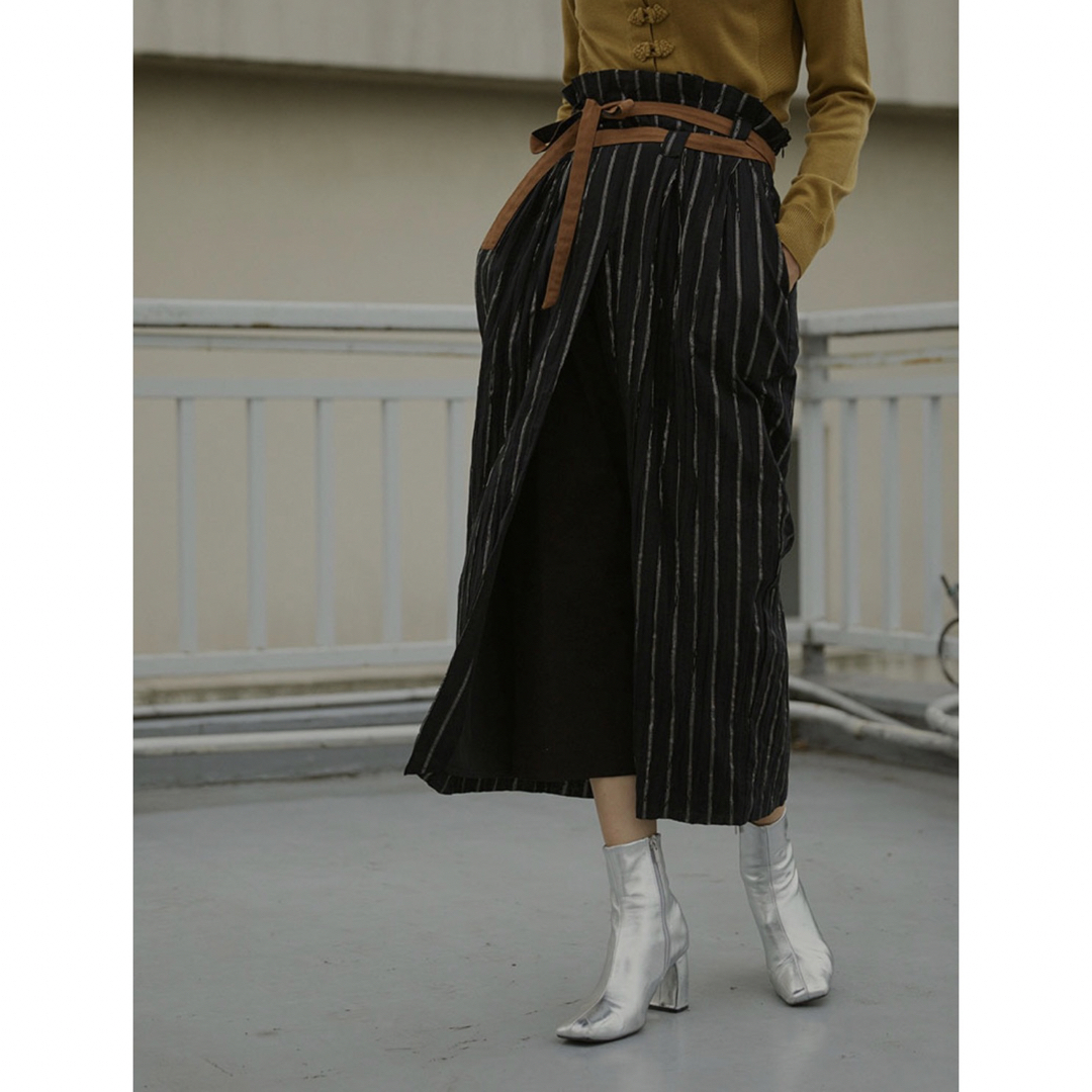 Ameri VINTAGE(アメリヴィンテージ)のAMERI アメリWASHI LAYERED SKIRT Mサイズ レディースのスカート(ロングスカート)の商品写真