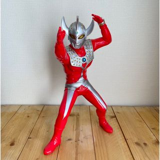 ウルトラマンタロウ　ビッグサイズソフビ　フィギュア(特撮)