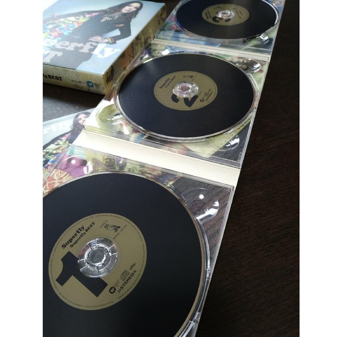 Superfly　BEST（初回生産限定盤）CD２枚＋DVD エンタメ/ホビーのCD(ポップス/ロック(邦楽))の商品写真