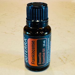 ドテラ(doTERRA)のdoTERRA ドテラ フランキンセンス 15ml【新品】(エッセンシャルオイル（精油）)