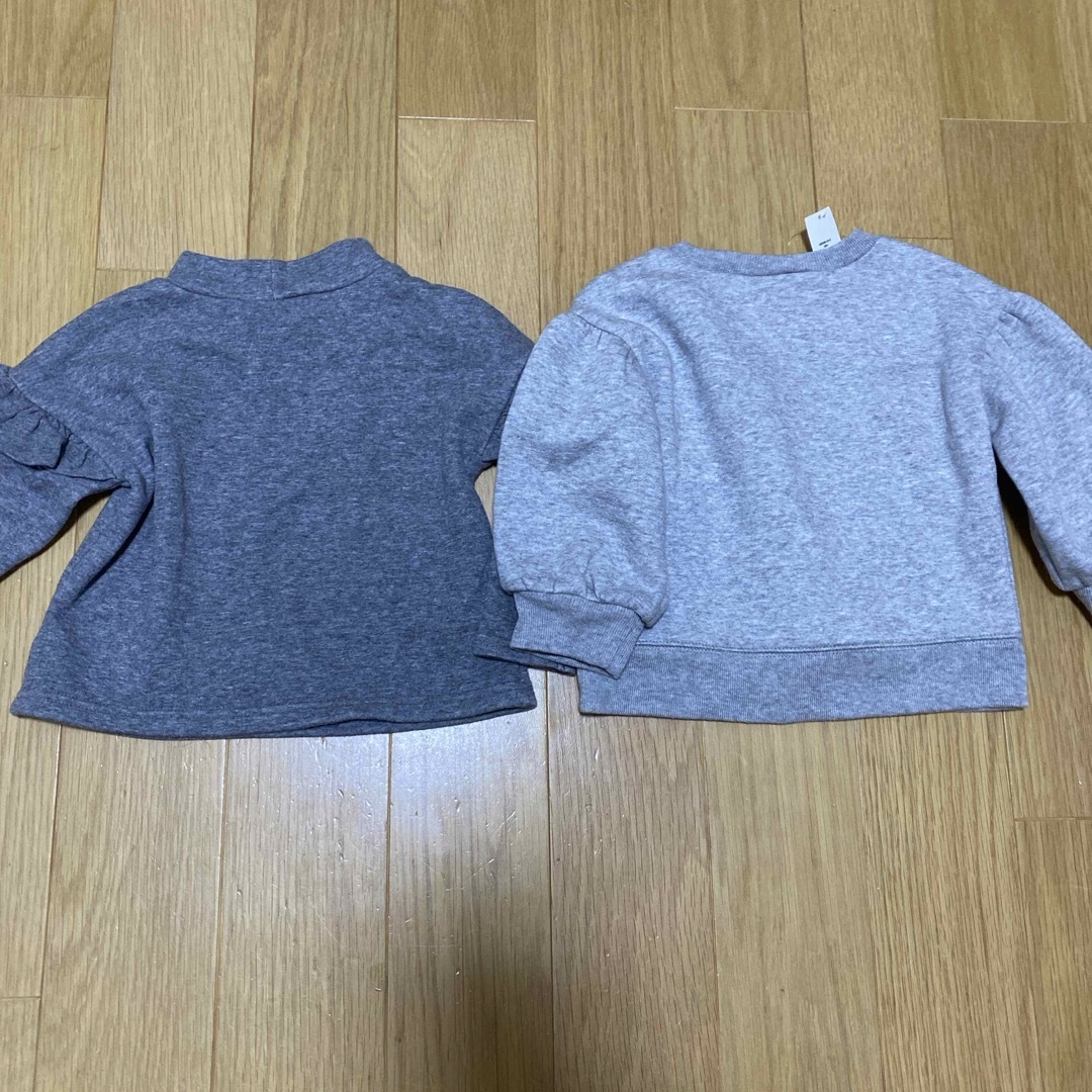 babyGAP(ベビーギャップ)のベビーギャップ　トップス2枚 キッズ/ベビー/マタニティのキッズ服女の子用(90cm~)(Tシャツ/カットソー)の商品写真