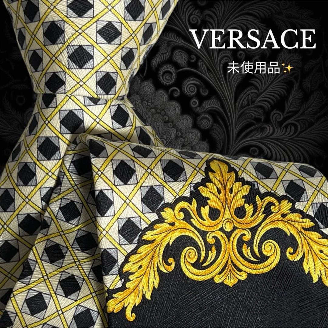 VERSACE(ヴェルサーチ)の【未使用品】 VERSACE イエロー ブラック メデューサ 総柄 メンズのファッション小物(ネクタイ)の商品写真