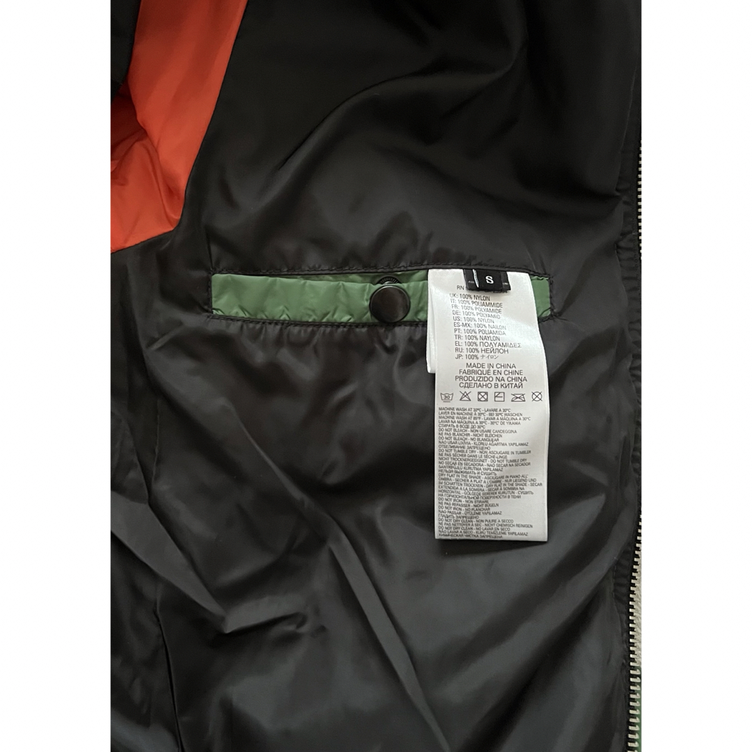 DIESEL(ディーゼル)のDIESEL(ディーゼル) パテッドジャケット　ダウン風 メンズのジャケット/アウター(ナイロンジャケット)の商品写真
