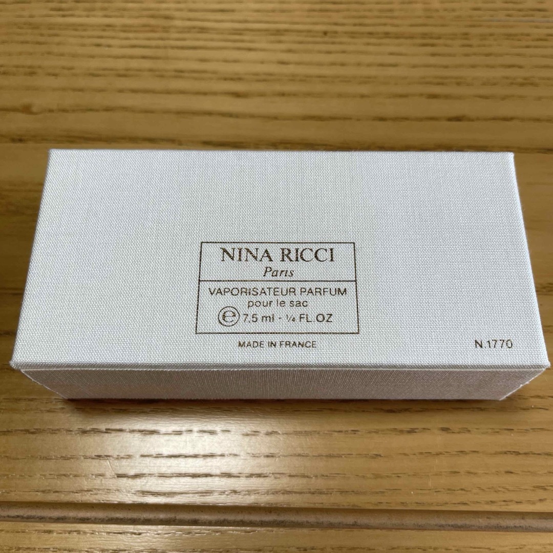 NINA RICCI(ニナリッチ)のPARFUMS NINARICCI新品未使用 コスメ/美容の香水(香水(女性用))の商品写真