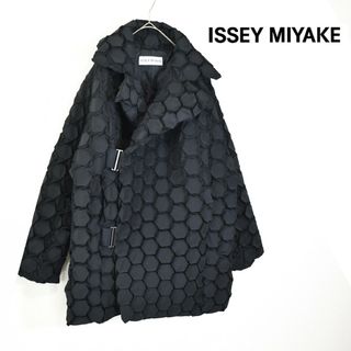 イッセイミヤケ スポーツの通販 100点以上 | ISSEY MIYAKEを買うならラクマ