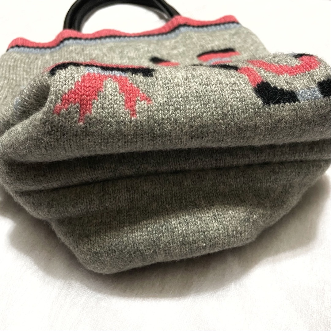 Vivienne Westwood(ヴィヴィアンウエストウッド)のヴィヴィアンウエストウッド【美品】《希少》猫×蛇 ニット ハンドバッグ レディースのバッグ(ハンドバッグ)の商品写真