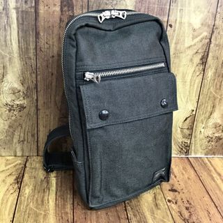 ポーター(PORTER)のPORTER SMOKY ポーター スモーキー スリング ショルダーバッグ ブラック 吉田カバン 定番モデル【6944-004】(ショルダーバッグ)