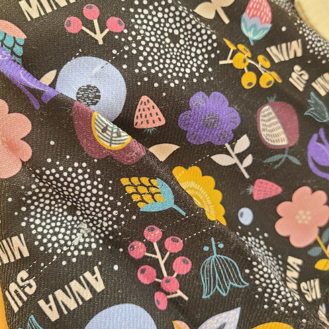 ANNA SUI mini(アナスイミニ)のアナスイミニ　ANNA SUImini　120　ニットワンピース キッズ/ベビー/マタニティのキッズ服女の子用(90cm~)(ワンピース)の商品写真