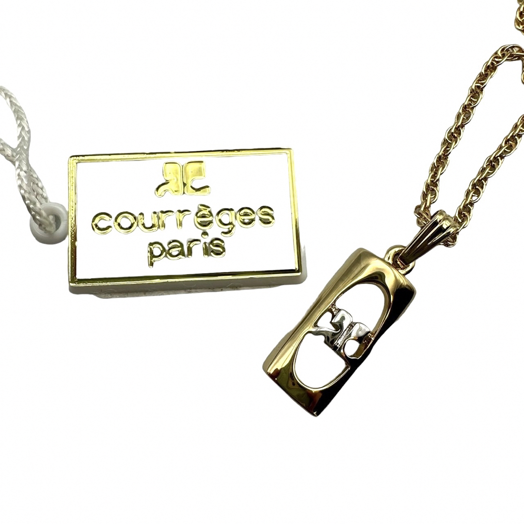 Courreges(クレージュ)のクレージュ　ネックレス　ロゴ　ゴールド　シルバー　チェーン　女性　金　銀 レディースのアクセサリー(ネックレス)の商品写真