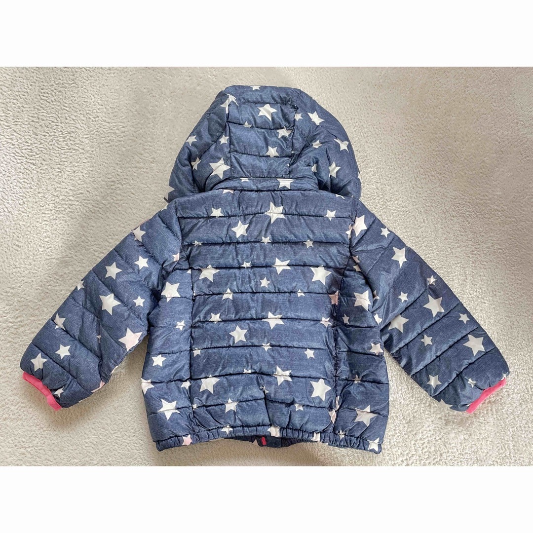 babyGAP(ベビーギャップ)のbabyGAP ベビーギャップ　アウター　星柄　ジャンパー　スター キッズ/ベビー/マタニティのベビー服(~85cm)(ジャケット/コート)の商品写真