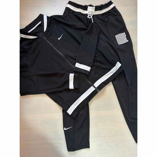 ナイキ(NIKE)の新品同様☆NIKE上下セットアップ☆レディース(セット/コーデ)