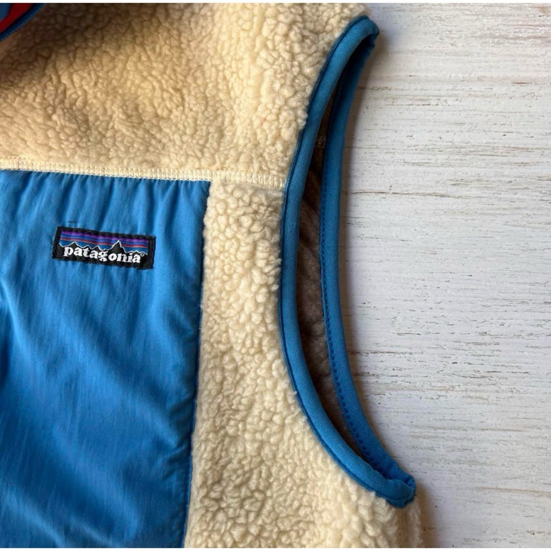 patagonia(パタゴニア)のpatagonia パタゴニア クラシック レトロXベスト M ☆未使用 メンズのトップス(ベスト)の商品写真