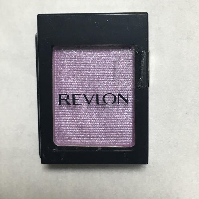 REVLON(レブロン)のREVLON eyeshadow パープル コスメ/美容のベースメイク/化粧品(アイシャドウ)の商品写真