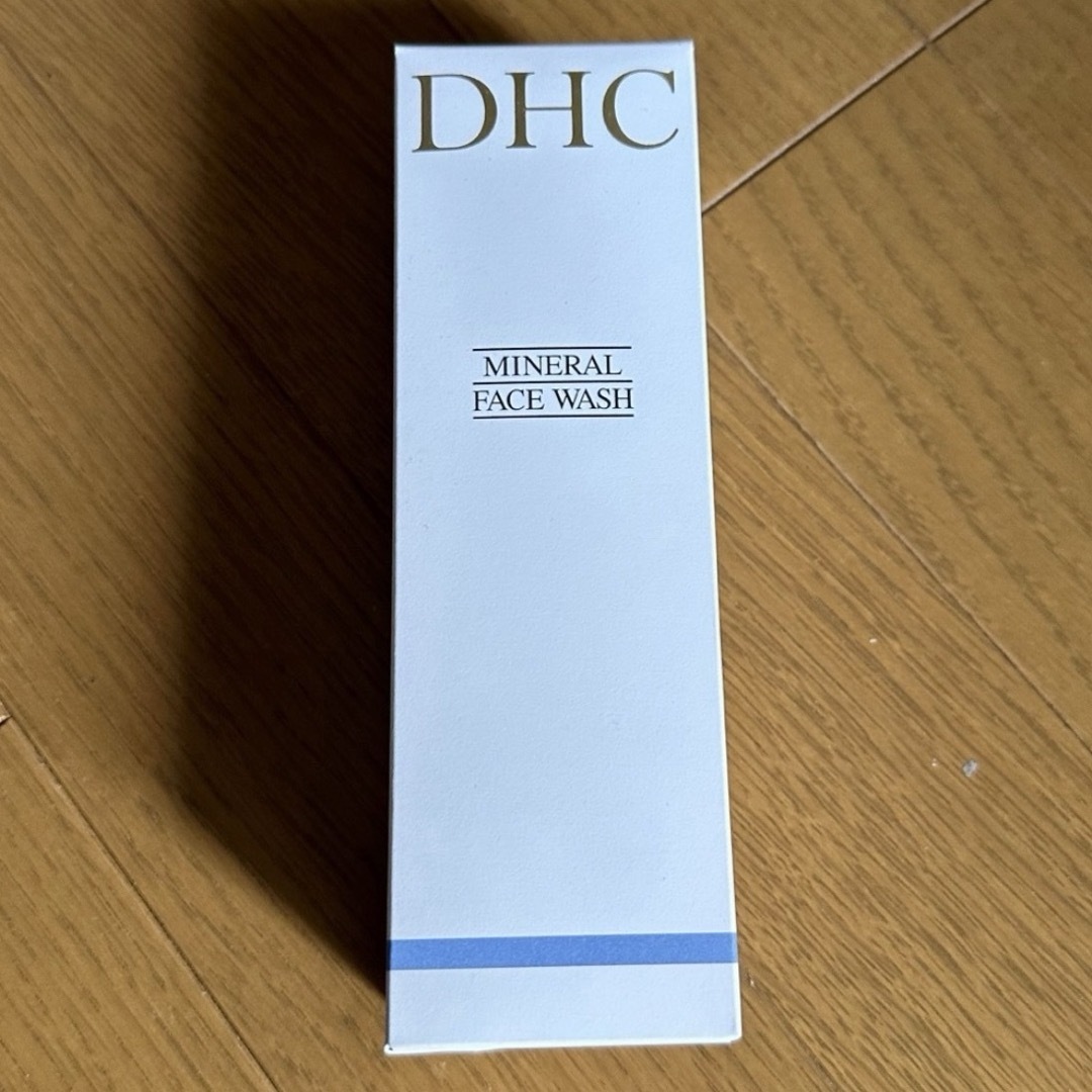 DHC(ディーエイチシー)の新品♪ミネラルウォッシュ DHC コスメ/美容のスキンケア/基礎化粧品(洗顔料)の商品写真