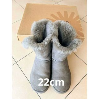 アグオーストラリア(UGG AUSTRALIA)のUGGベイリーボタン5803 W / GREY 22cm(ブーツ)