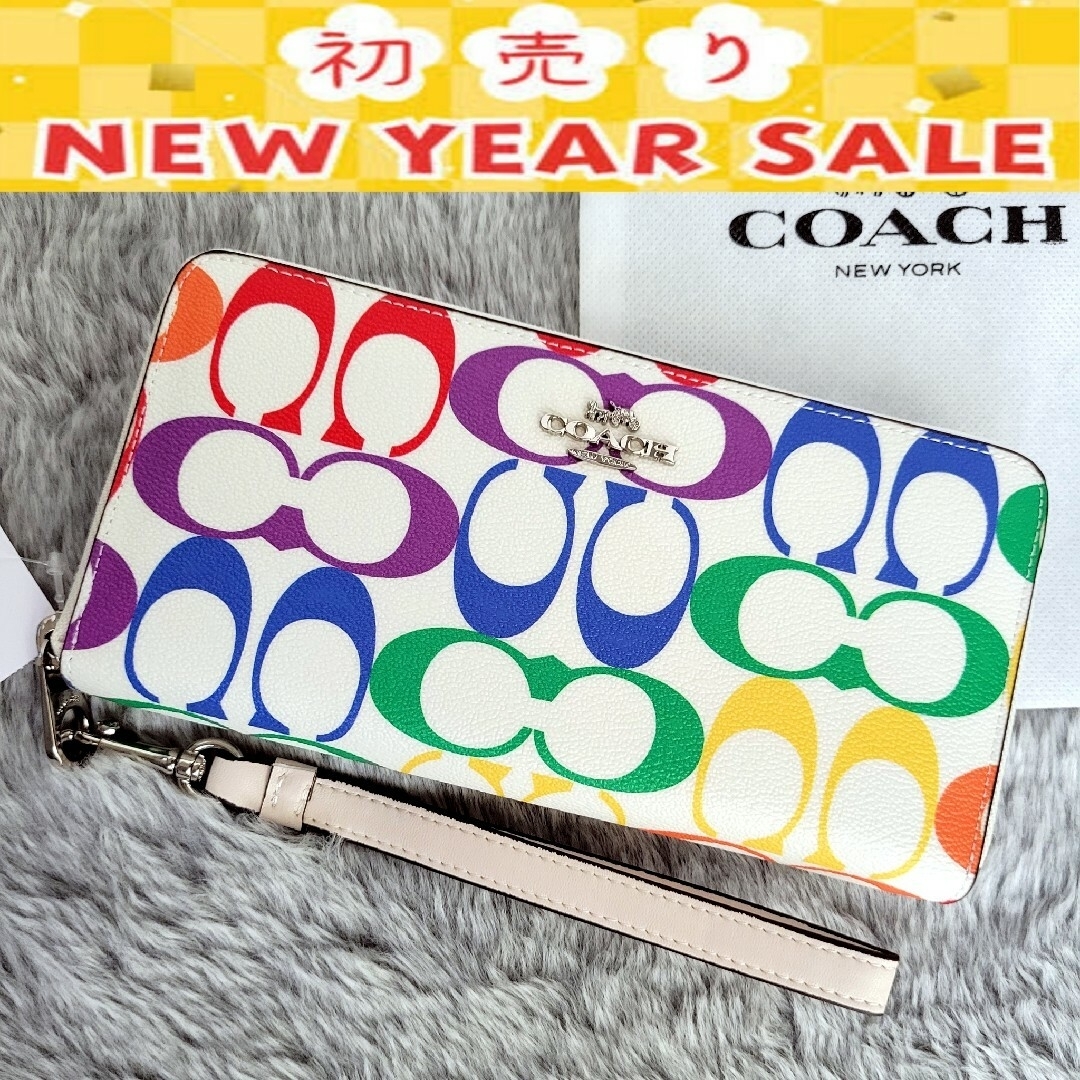 COACH新品未使用品 コーチ長財布ホワイト色