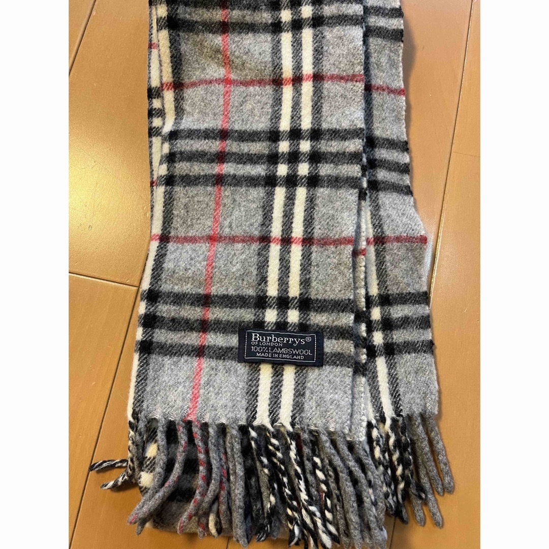 BURBERRY(バーバリー)のバーバリー　マフラー　グレー レディースのファッション小物(マフラー/ショール)の商品写真