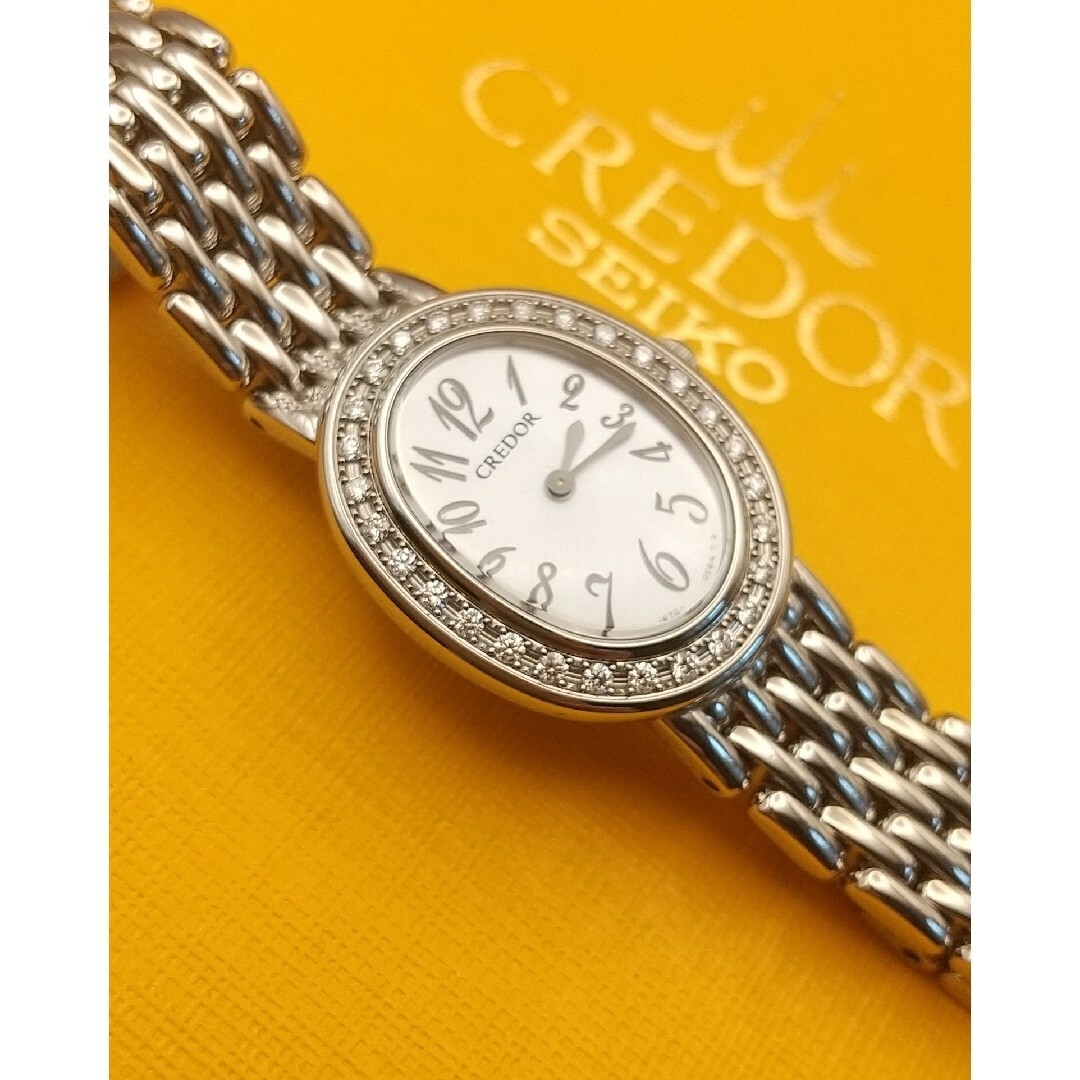 CREDOR(クレドール)のクレドール シグノ美品 白蝶貝 28Pダイヤベゼル 現行販売品レディースクォーツ レディースのファッション小物(腕時計)の商品写真