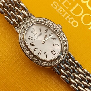 クレドール(CREDOR)のクレドール シグノ美品 白蝶貝 28Pダイヤベゼル 現行販売品レディースクォーツ(腕時計)