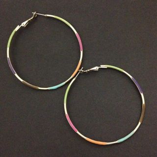 マルチカラー☆フープピアス(ピアス)