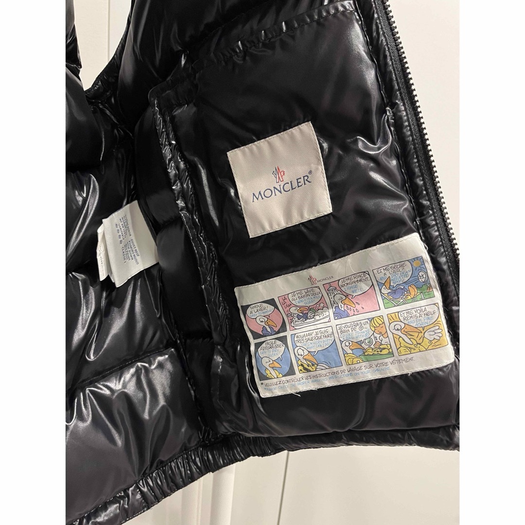 モンクレール ダウンベスト 黒 サイズ1 ☆超美品☆ モンクレール ダウンベスト 黒 サイズ1 ☆超美品☆