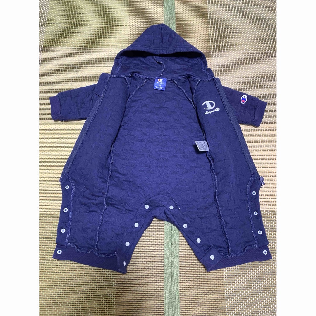 Champion(チャンピオン)のチャンピオン ロンパース 70cm 星型キルティング キッズ/ベビー/マタニティのベビー服(~85cm)(ロンパース)の商品写真