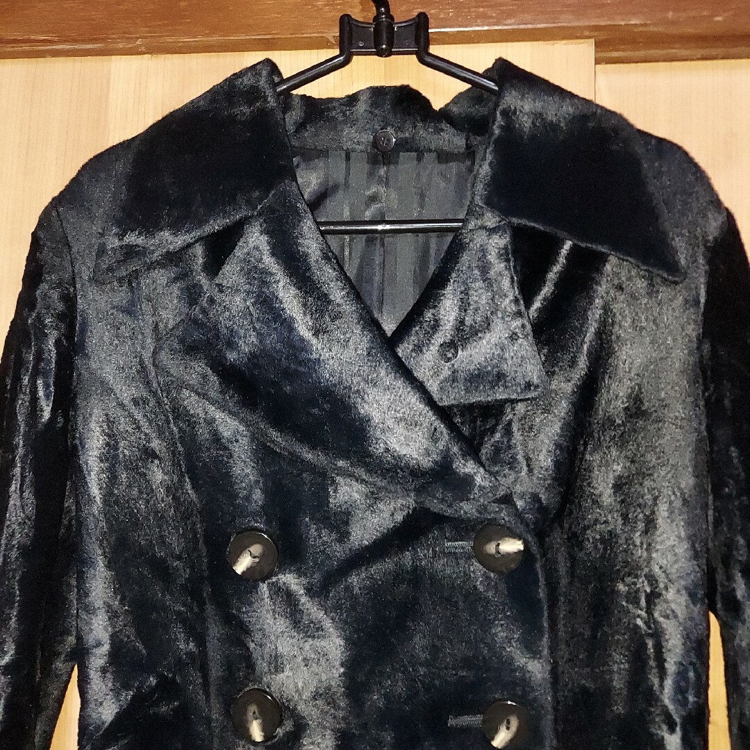 NOVESPAZIO(ノーベスパジオ)のフェイクファー　ブラックコート ノーベスパジオ レディースのジャケット/アウター(毛皮/ファーコート)の商品写真
