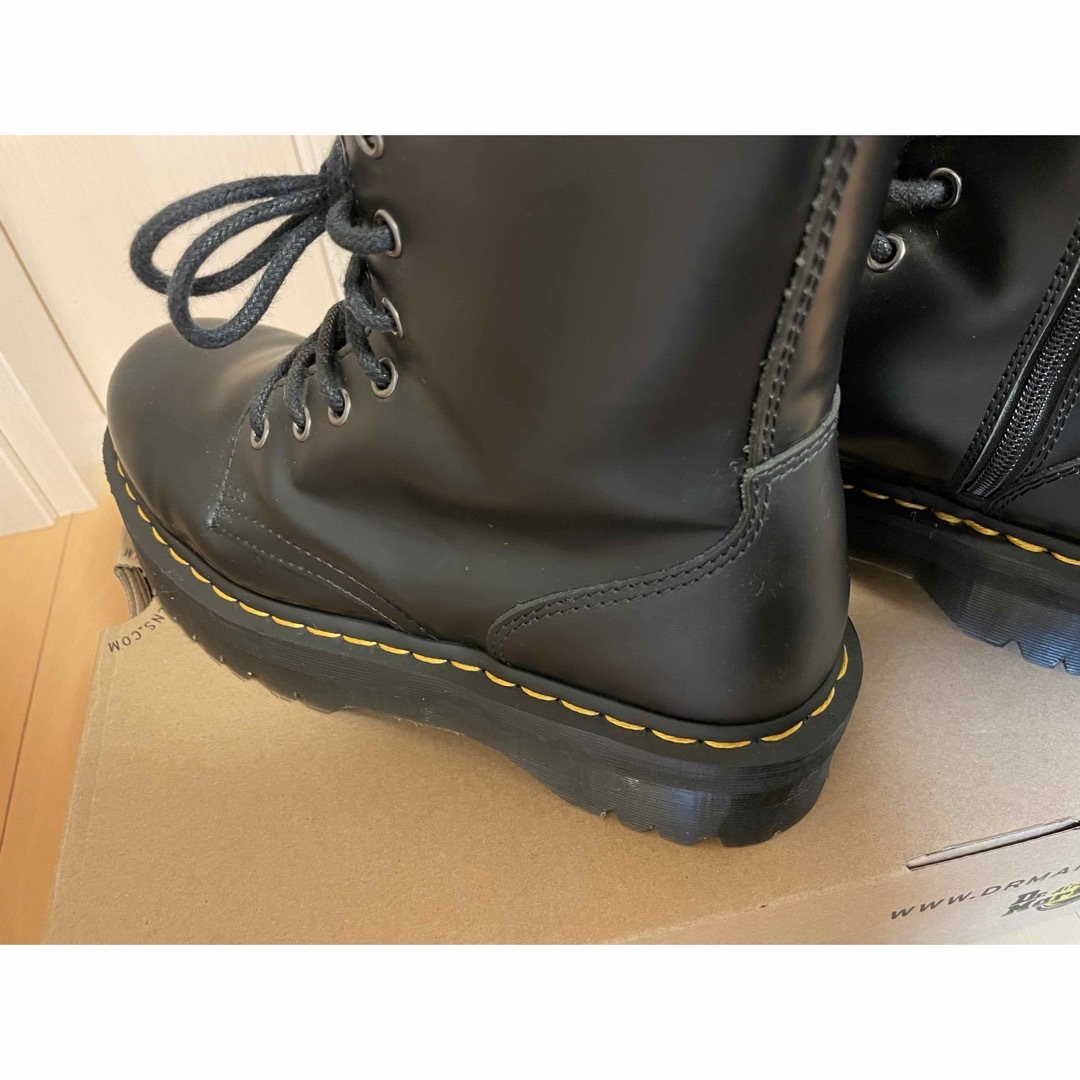 Dr.Martens(ドクターマーチン)のドクターマーチン JADON 8ホールブーツ ジェイドン UK7 26cm 美品 メンズの靴/シューズ(ブーツ)の商品写真