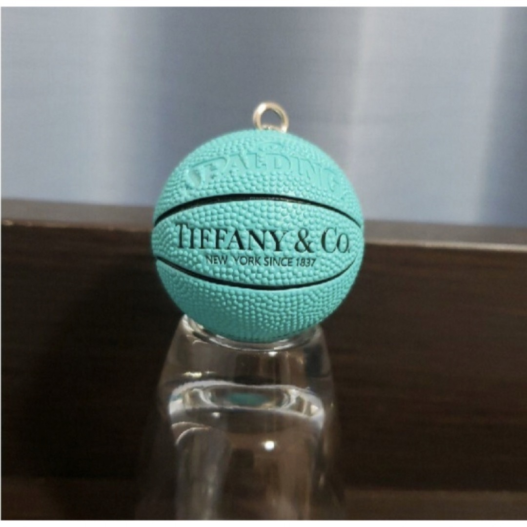 NIKE(ナイキ)のTiffany&Co バスケットボールキーホルダー SPALDING メンズのファッション小物(キーホルダー)の商品写真