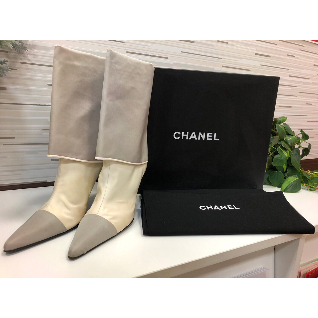 ◇CHANEL シャネル ショートブーツ ホワイト ラメ 冬 オシャレ靴