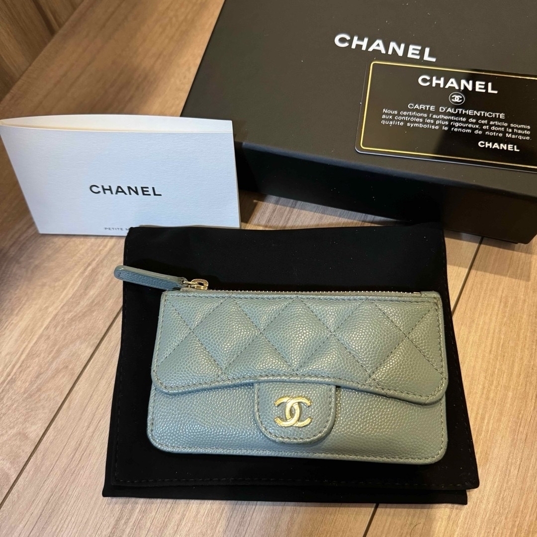 CHANEL(シャネル)のCHANELコインケース　カードケース　フラグメントケース キャビアスキン レディースのファッション小物(パスケース/IDカードホルダー)の商品写真