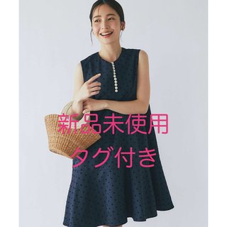 ラブティックボンボン(La boutique BonBon)の新品未使用タグ付♡ラブティックボンボン♡フロッキードットフロントパールジャンドレ(ひざ丈ワンピース)