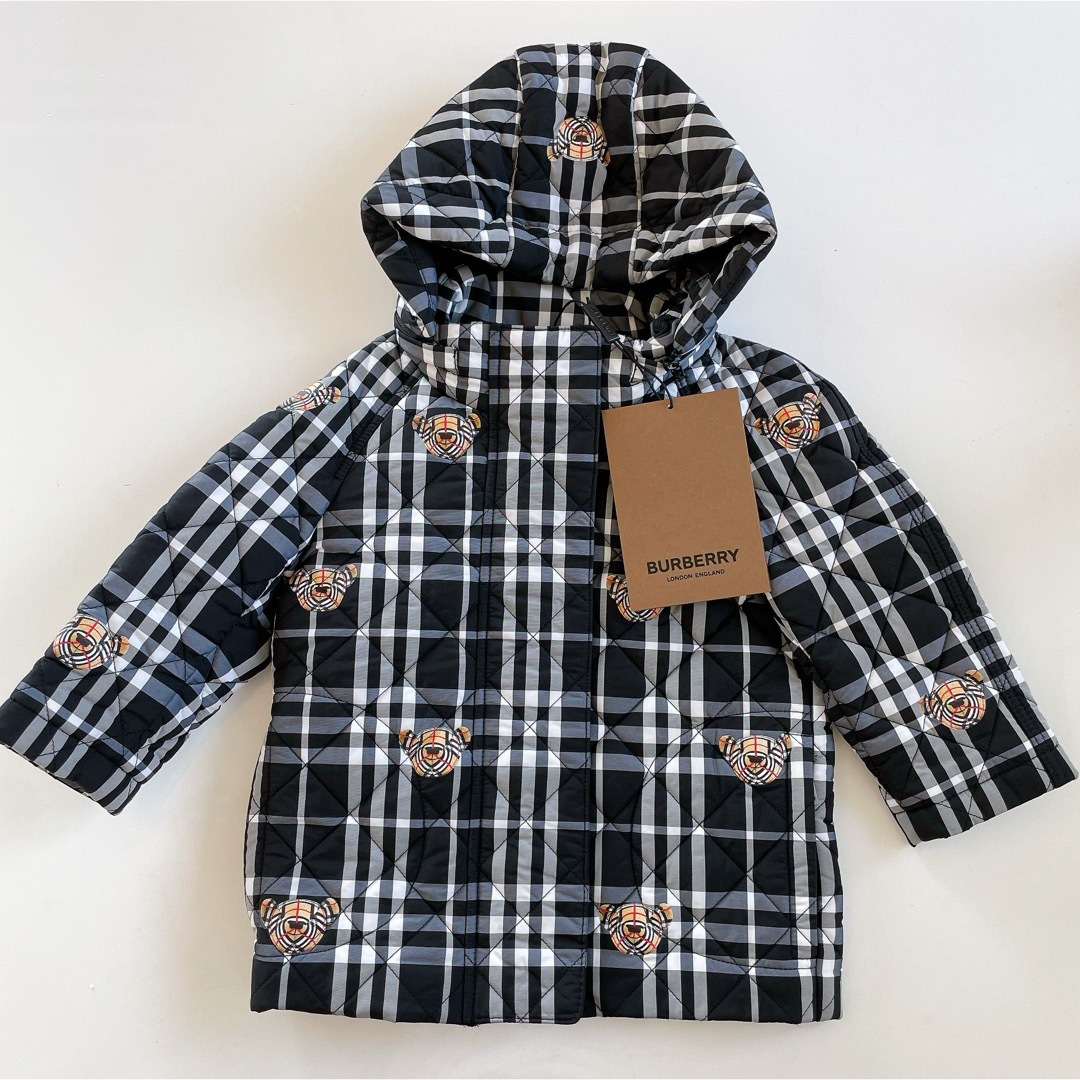 BURBERRY(バーバリー)のBurberry トーマスベア　コート　キルティング　アウター キッズ/ベビー/マタニティのベビー服(~85cm)(ジャケット/コート)の商品写真