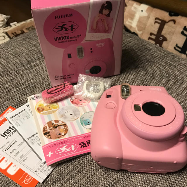 富士フイルム(フジフイルム)の富士フィルム チェキ 未使用品 スマホ/家電/カメラのカメラ(フィルムカメラ)の商品写真