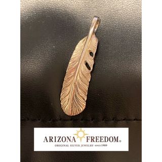 アリゾナフリーダム(ARIZONA FREEDOM)のアリゾナARIZONA FREEDOM フェザー ペンダントトップ 右向き(ネックレス)