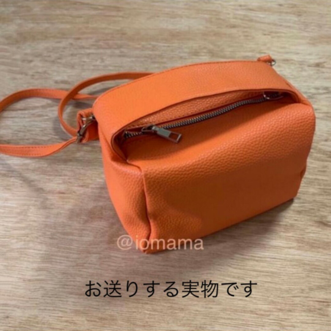 スクエア ボックス ショルダー オレンジ レザーバッグ ハンドバッグ 派手 色物 レディースのバッグ(ショルダーバッグ)の商品写真