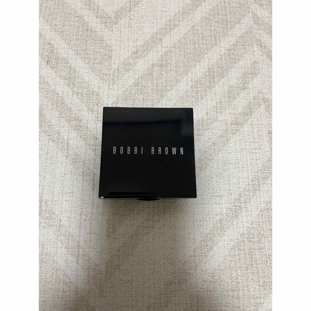 BOBBI BROWN(ボビイブラウン)のBOBBI BROWN Shimmer Brick Compact コスメ/美容のベースメイク/化粧品(チーク)の商品写真