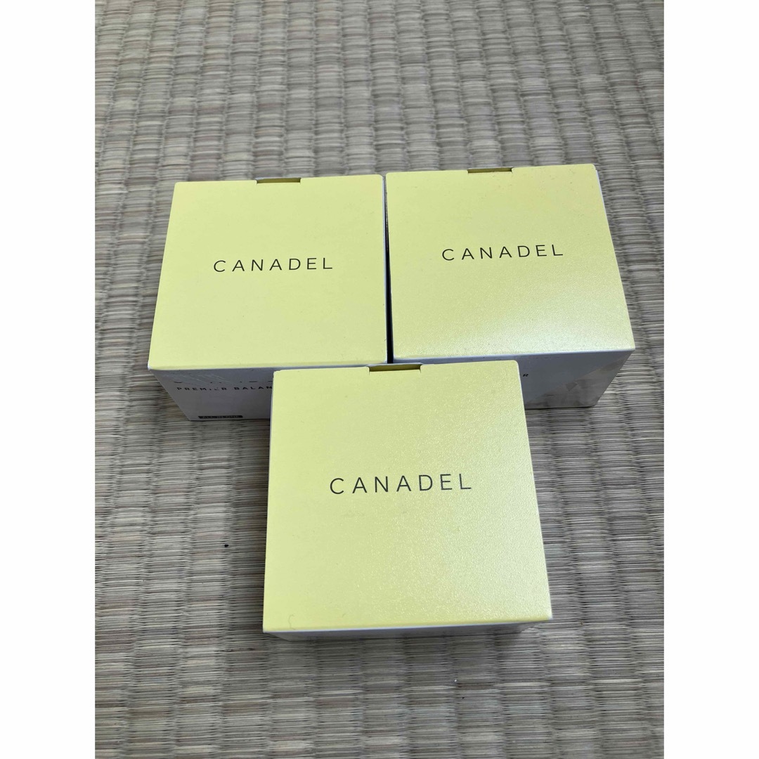 CANADEL カナデル プレミアバランサー58g 3個セット コスメ/美容のスキンケア/基礎化粧品(オールインワン化粧品)の商品写真