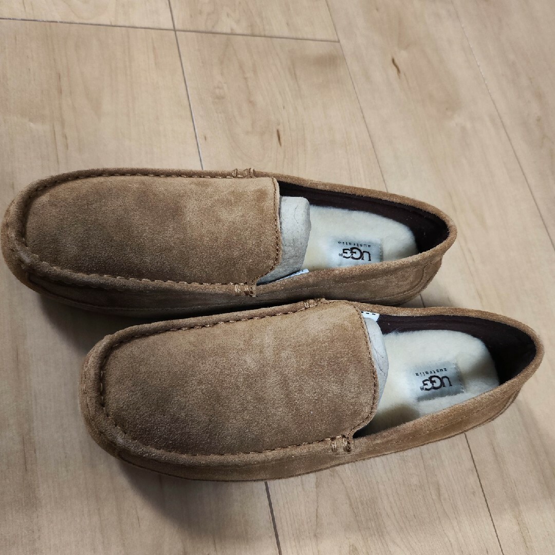 UGG(アグ)のUGG　モカシン　スリッポン　27センチ メンズの靴/シューズ(スリッポン/モカシン)の商品写真