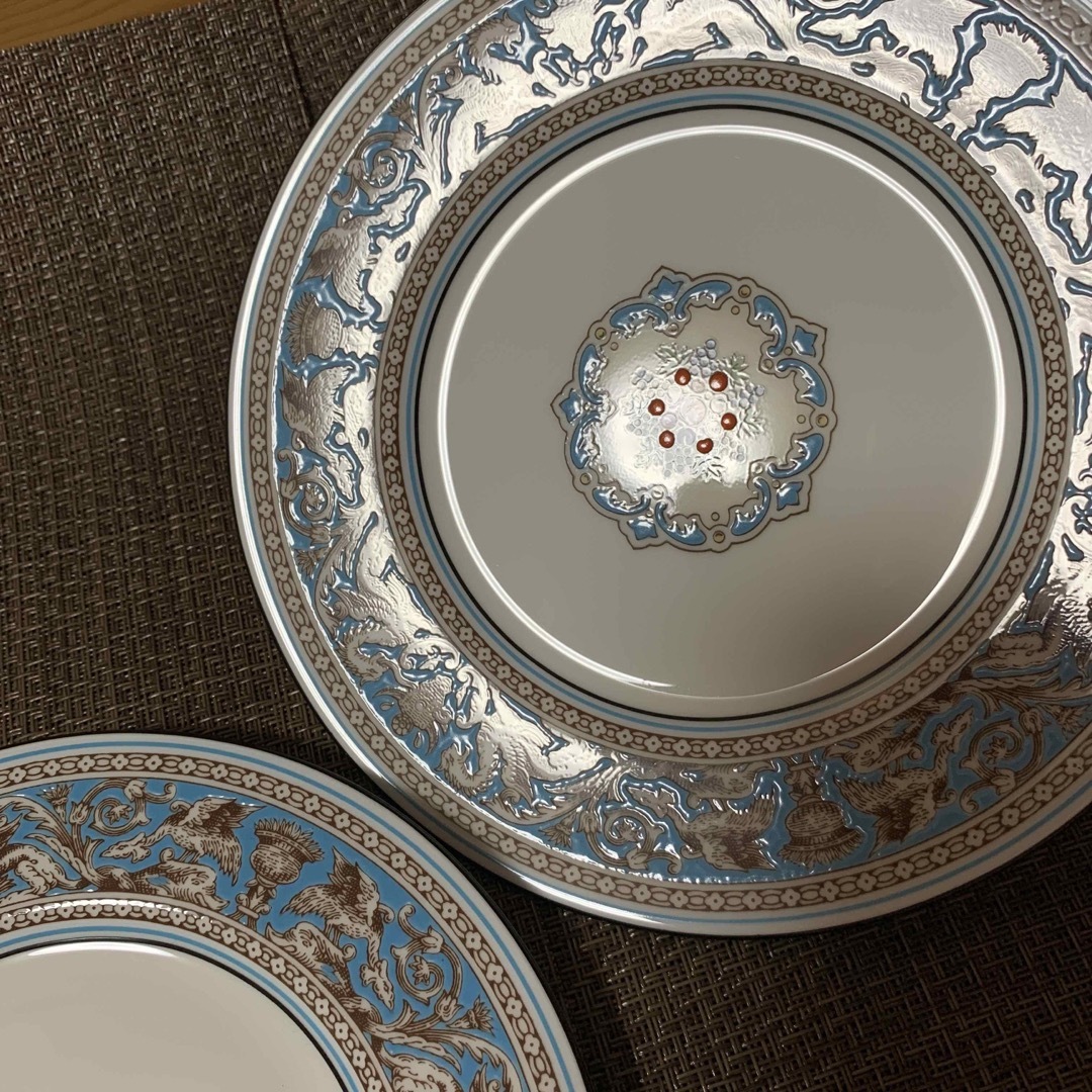 WEDGWOOD - ウェッジウッド フロレンティーン ターコイズ 17.5cm WEDGWOOD - ウェッジウッド フロレンティーン ターコイズ 17.5cm