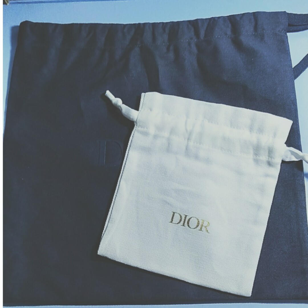 Christian Dior(クリスチャンディオール)の「15」Miss Dior布袋二枚セット エンタメ/ホビーのコレクション(ノベルティグッズ)の商品写真