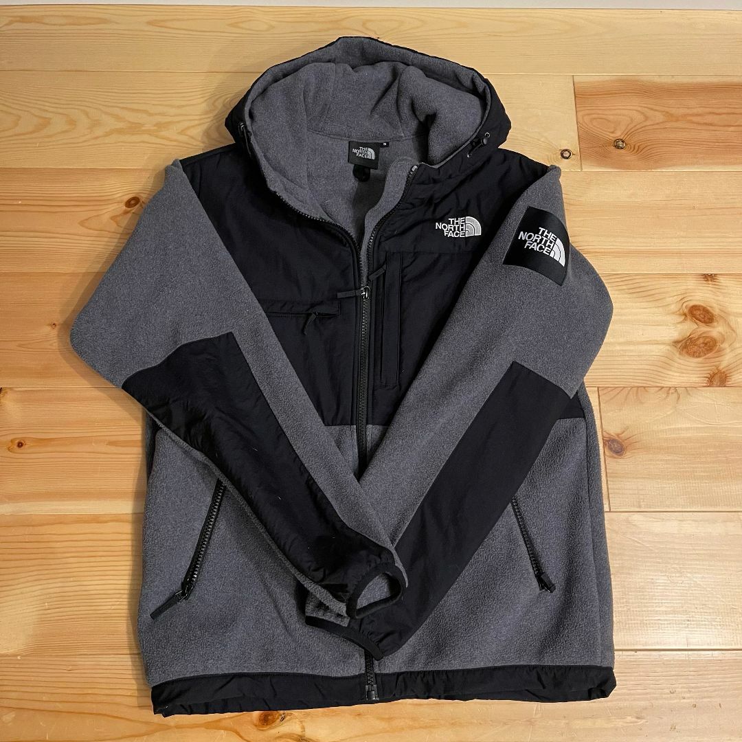 THE NORTH FACE(ザノースフェイス)の【試着のみ】ノースフェイス デナリ フーディ メンズのジャケット/アウター(ブルゾン)の商品写真