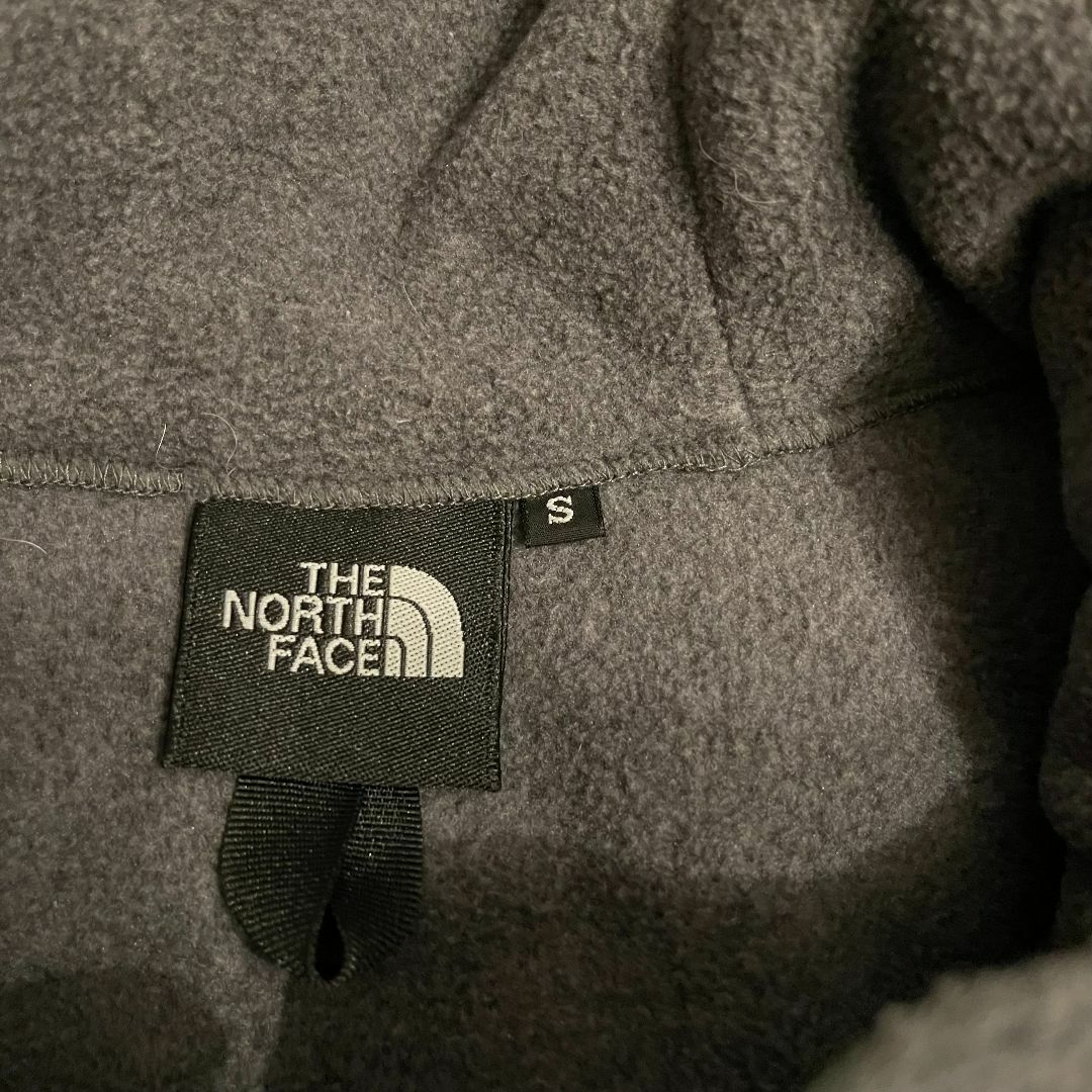 THE NORTH FACE(ザノースフェイス)の【試着のみ】ノースフェイス デナリ フーディ メンズのジャケット/アウター(ブルゾン)の商品写真